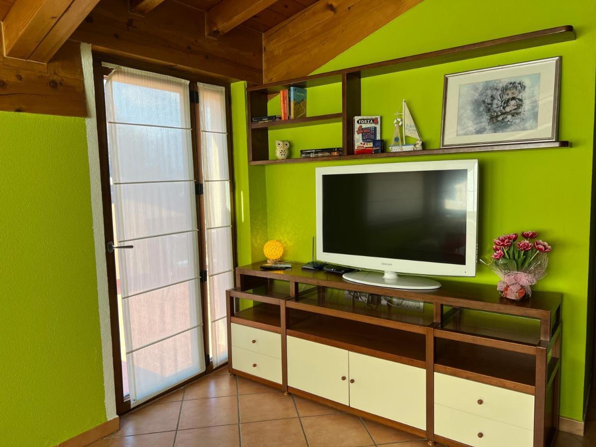 קוליקו Casa Martina - A Quiet Home By The Lake מראה חיצוני תמונה