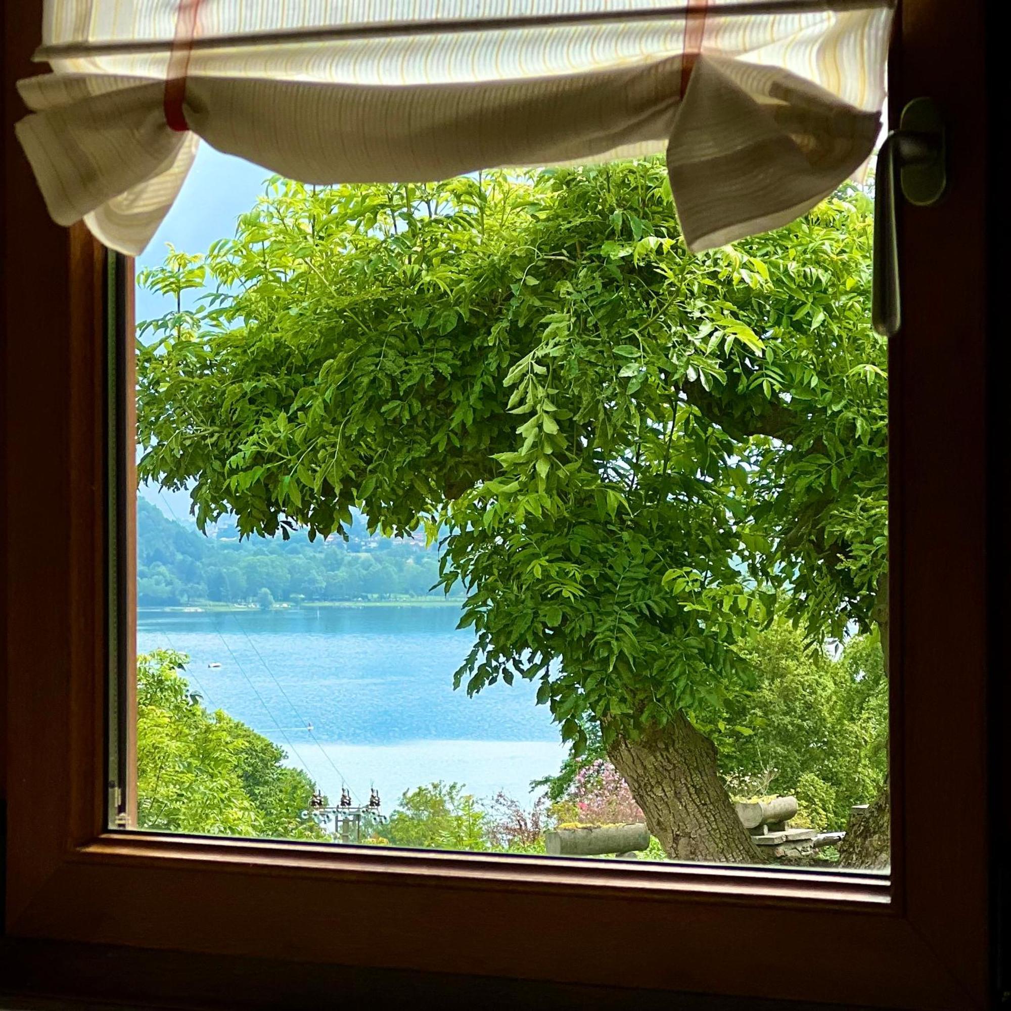 קוליקו Casa Martina - A Quiet Home By The Lake מראה חיצוני תמונה